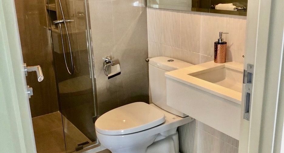Wohnung zur Miete mit 2 Zimmer in Khlong Toei, Bangkok