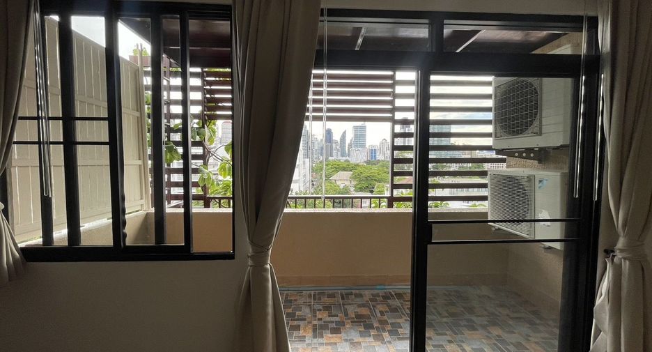 Wohnung zur Miete mit 2 Zimmer in Watthana, Bangkok