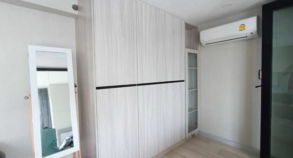 For rent 1 bed condo in Sathon, Bangkok