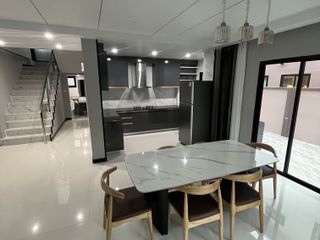 Villa zur Miete mit 4 Zimmer in Bang Lamung, Chonburi