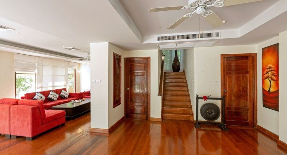 For sale 5 bedrooms villa in Thalang, Phuket