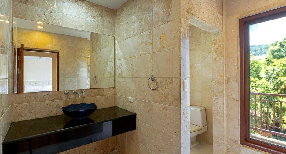 For sale 5 bedrooms villa in Thalang, Phuket