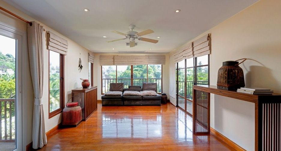 For sale 5 bedrooms villa in Thalang, Phuket