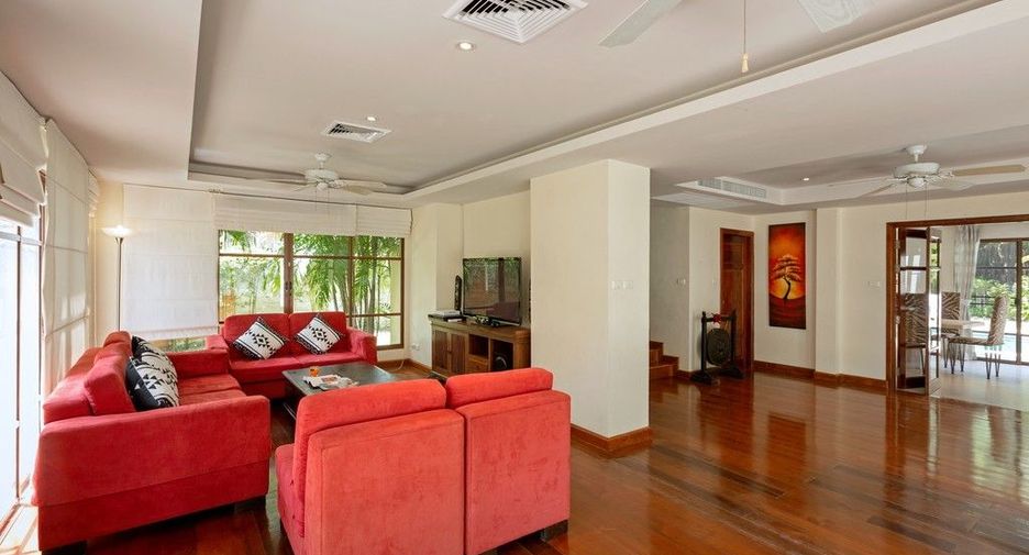 For sale 5 bedrooms villa in Thalang, Phuket