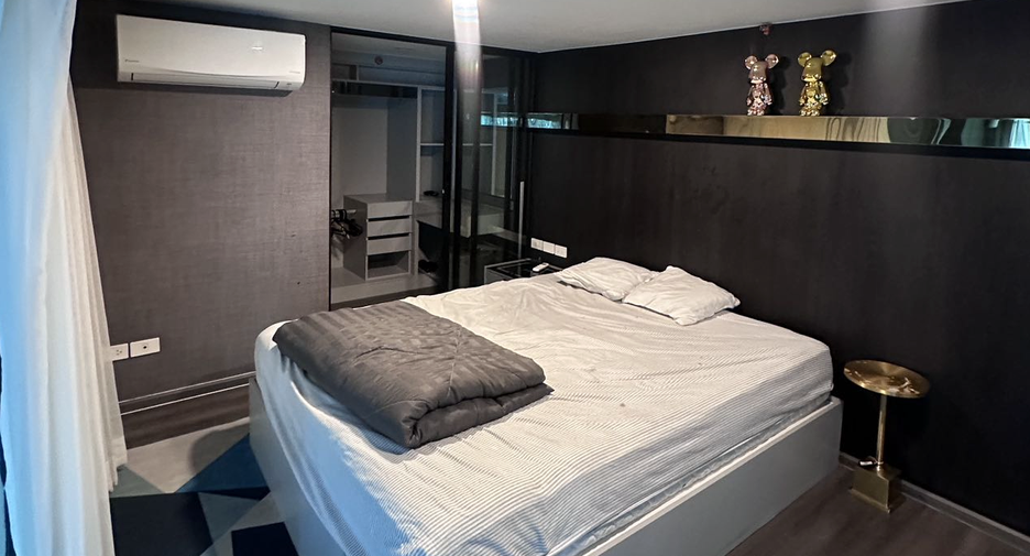 For rent 2 bedrooms condo in Ratchathewi, Bangkok
