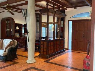 À louer 4 chambres maison à Bang Lamung, Chonburi