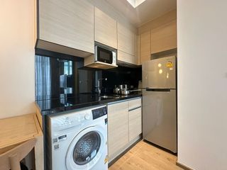 For rent studio condo in Khlong Toei, Bangkok