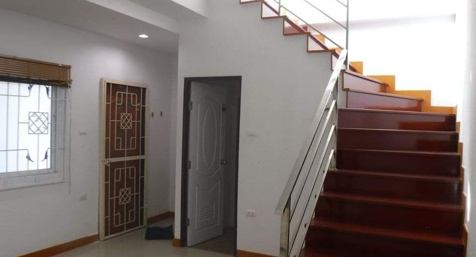 Reihenhaus zum Kauf mit 3 Zimmer in Mueang Chon Buri, Chonburi
