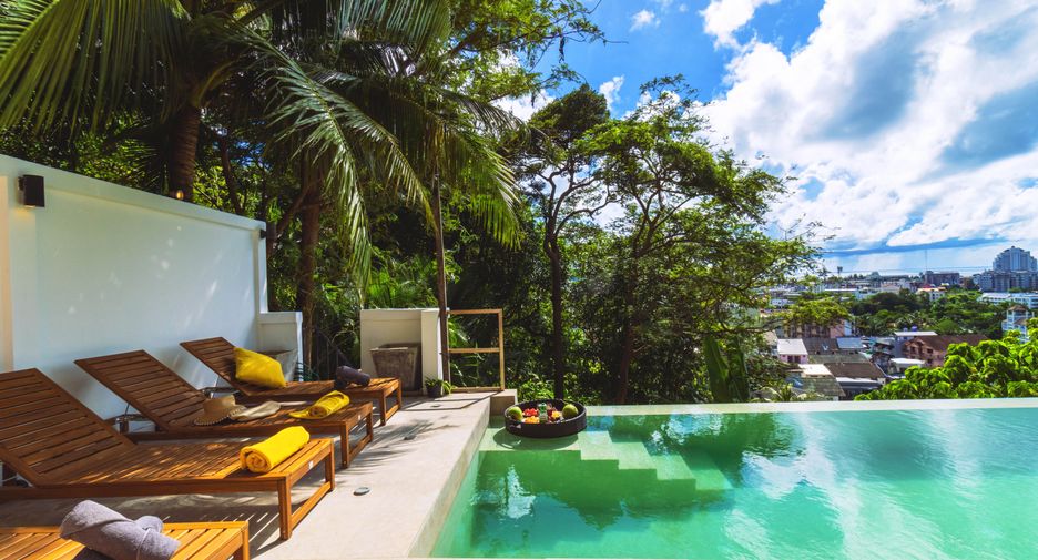 For sale 4 bedrooms villa in Kathu, Phuket