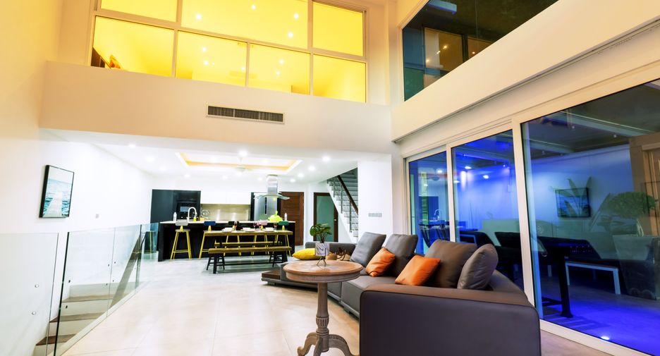 For sale 4 bedrooms villa in Kathu, Phuket