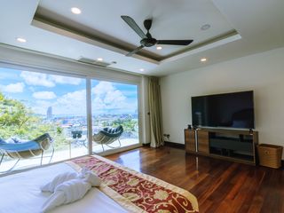 For sale 4 bedrooms villa in Kathu, Phuket