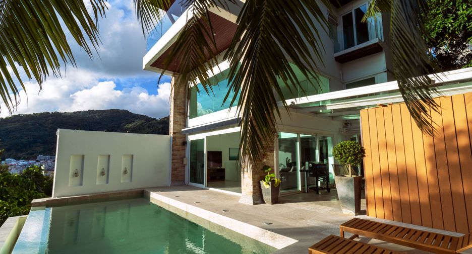 For sale 4 bedrooms villa in Kathu, Phuket