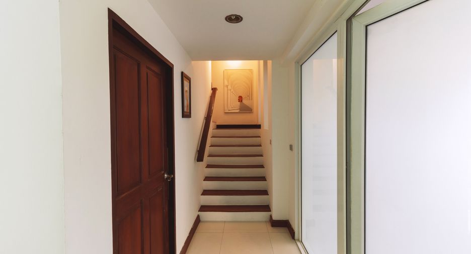 For sale 4 bedrooms villa in Kathu, Phuket