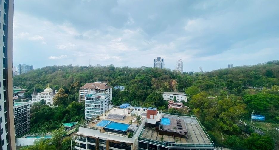 For sale 1 bed condo in Bang Lamung, Chonburi