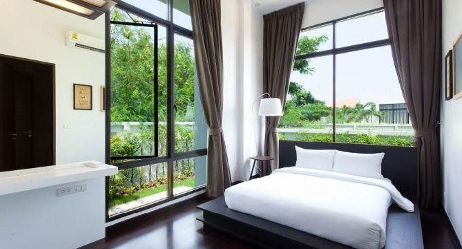 For sale 3 bedrooms villa in Hua Hin, Prachuap Khiri Khan