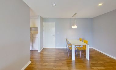 For rent 2 bedrooms condo in Phra Khanong, Bangkok