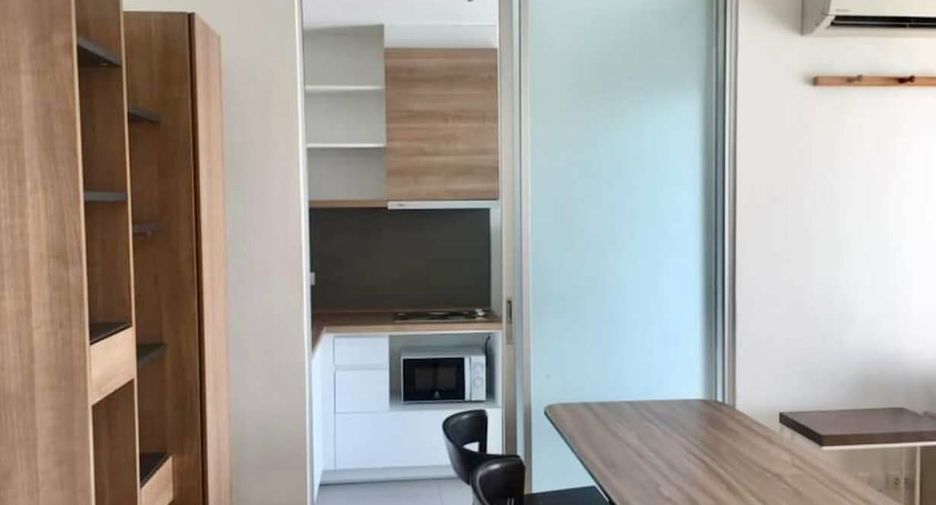 For sale 1 bed condo in Watthana, Bangkok