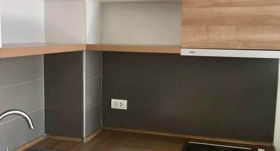 For sale 1 bed condo in Watthana, Bangkok