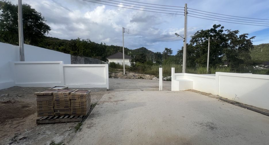 For sale and for rent 3 bedrooms house in Hua Hin, Prachuap Khiri Khan