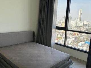 Condo en alquiler de 1 habitaciones en Khlong San, Bangkok