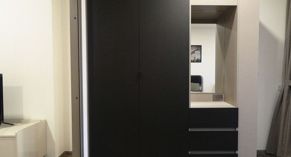 For rent 1 bed condo in Bangkok Noi, Bangkok