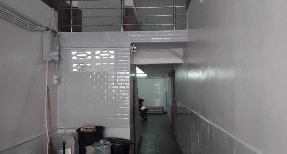 For sale 28 bedrooms retail Space in Bang Lamung, Chonburi
