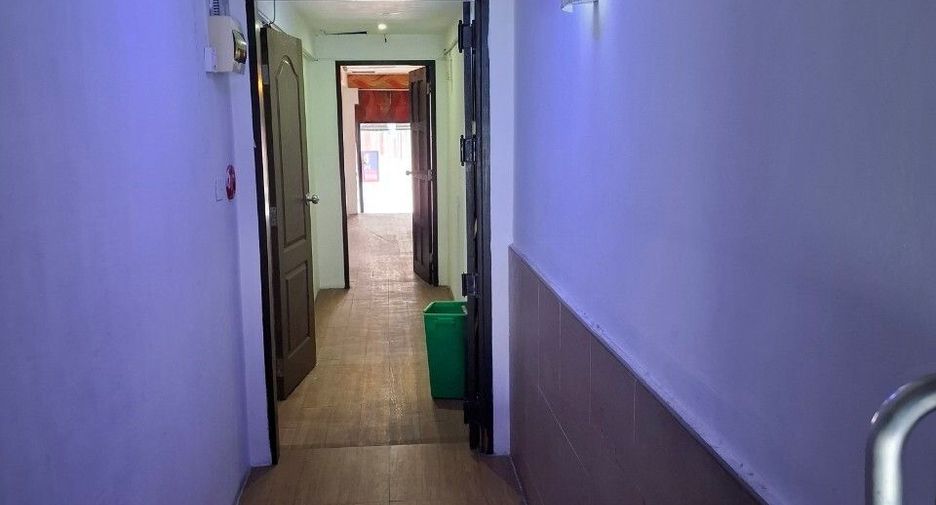 For rent retail Space in Bang Lamung, Chonburi