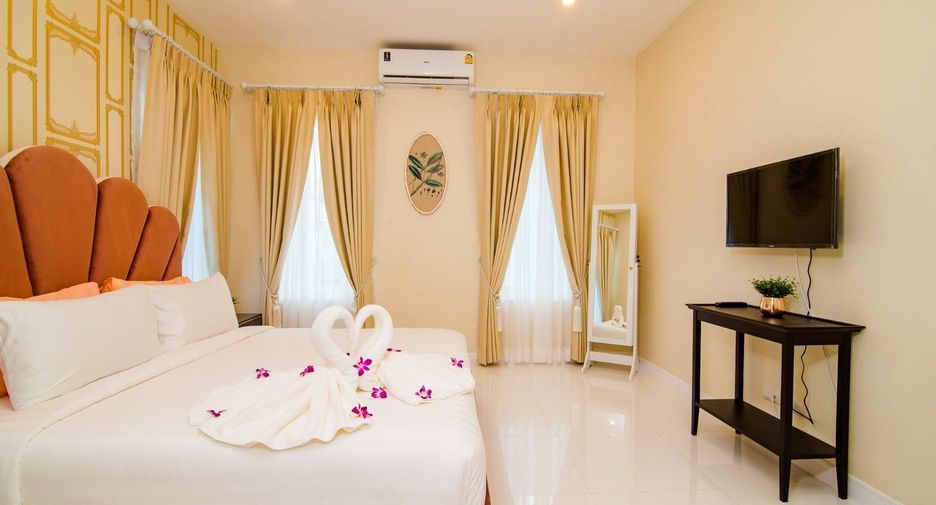 For rent 4 bedrooms villa in Hua Hin, Prachuap Khiri Khan