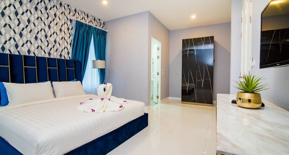 For rent 4 bedrooms villa in Hua Hin, Prachuap Khiri Khan