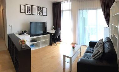 Condo en alquiler de 2 habitaciones en Bang Rak, Bangkok