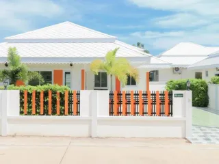 À louer 3 chambres villa à Hua Hin, Prachuap Khiri Khan
