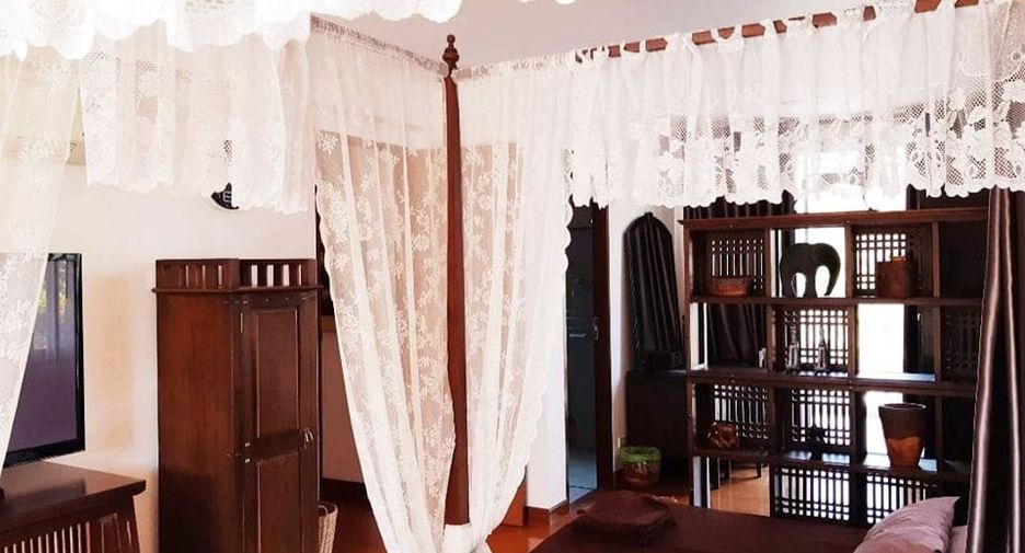 À louer 3 chambres villa à Cha Am, Phetchaburi