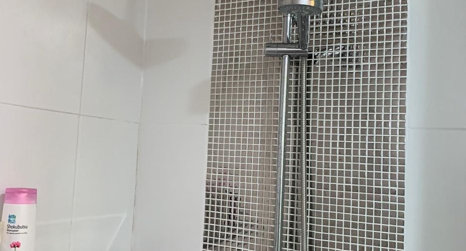 For rent 1 bed condo in Yan Nawa, Bangkok