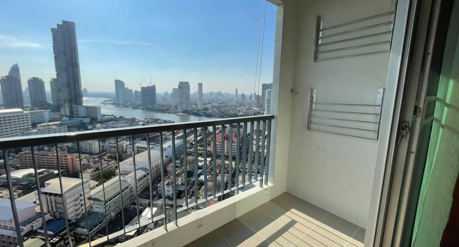 For rent 2 bedrooms condo in Sathon, Bangkok