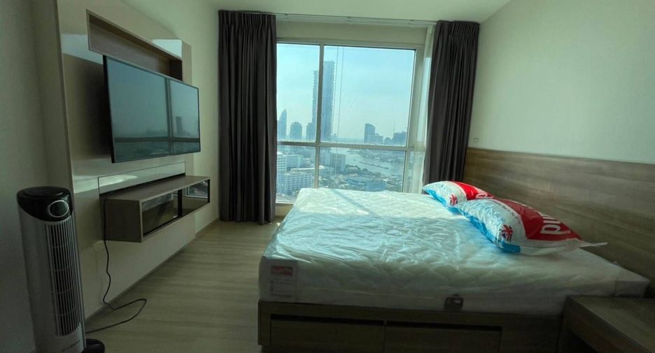 For rent 2 bedrooms condo in Sathon, Bangkok