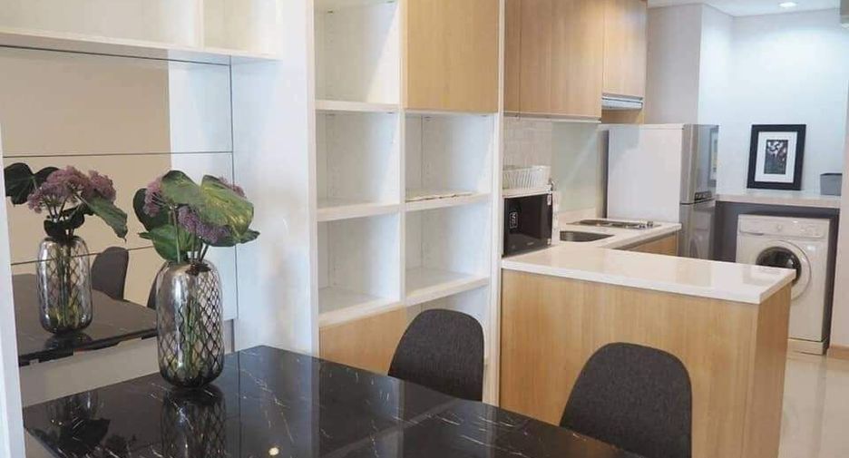 For rent 1 bed condo in Watthana, Bangkok