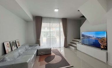 For rent 3 bedrooms house in Bang Phli, Samut Prakan