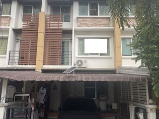 À vendre 4 chambres maison à Phasi Charoen, Bangkok
