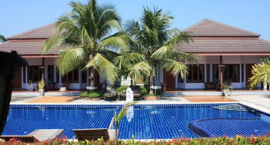 For sale 11 ベッドルーム hotel in Pran Buri, Prachuap Khiri Khan