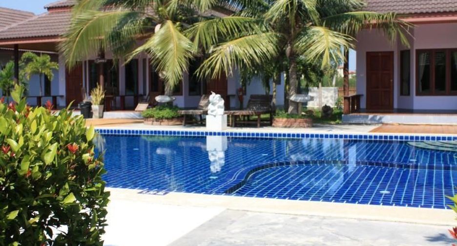 For sale 11 ベッドルーム hotel in Pran Buri, Prachuap Khiri Khan