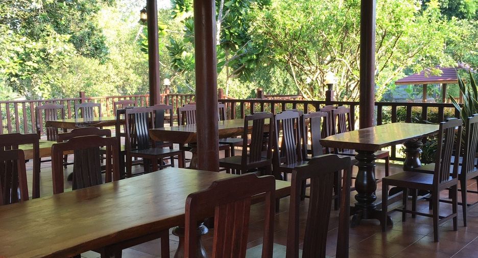 For sale 11 ベッドルーム hotel in Pran Buri, Prachuap Khiri Khan