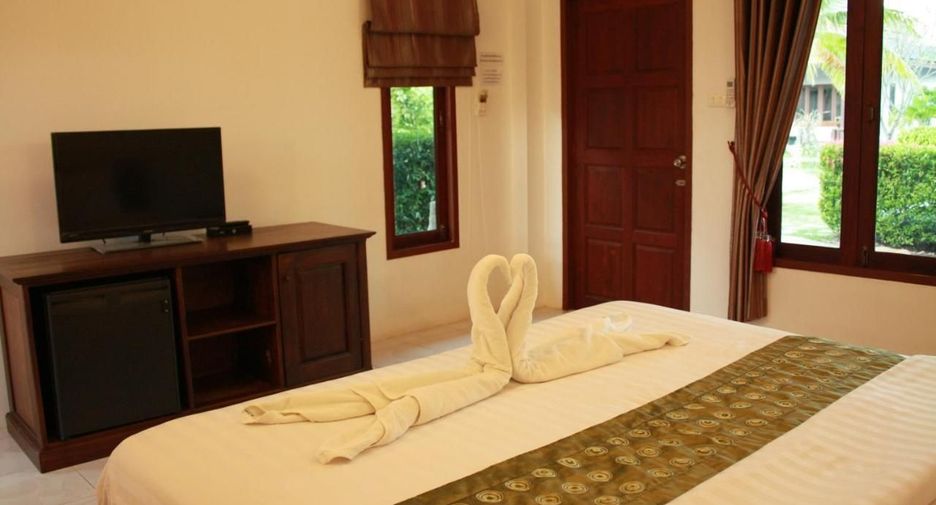 For sale 11 ベッドルーム hotel in Pran Buri, Prachuap Khiri Khan