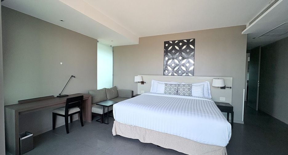 For rent 2 bedrooms condo in Sathon, Bangkok
