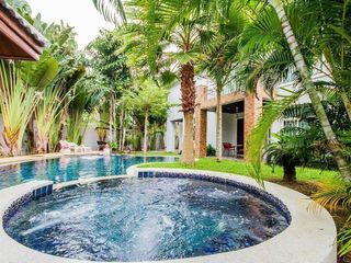Продажа 7 спальни вилла в Na Jomtien, Паттайя