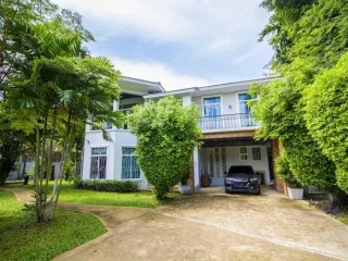 À vendre 7 chambres villa à Na Jomtien, Pattaya