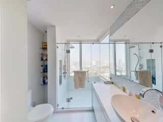 For sale 4 bedrooms condo in Bang Kho Laem, Bangkok
