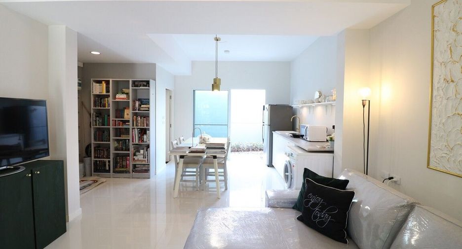 For sale and for rent 2 bedrooms townhouse in Mueang Samut Prakan, Samut Prakan