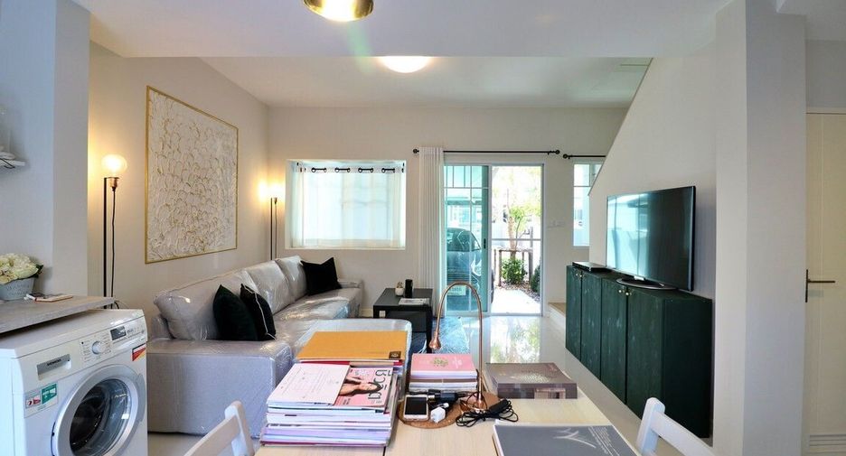 For sale and for rent 2 bedrooms townhouse in Mueang Samut Prakan, Samut Prakan