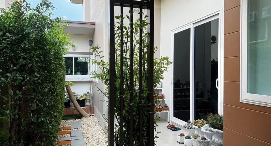 Casa en venta y en alquiler de 5 habitaciones en Sattahip, Chonburi