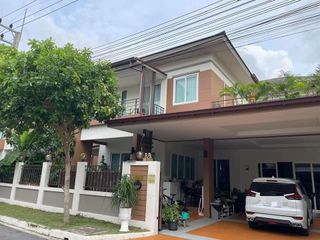 Casa en venta y en alquiler de 5 habitaciones en Bang Saray, Pattaya